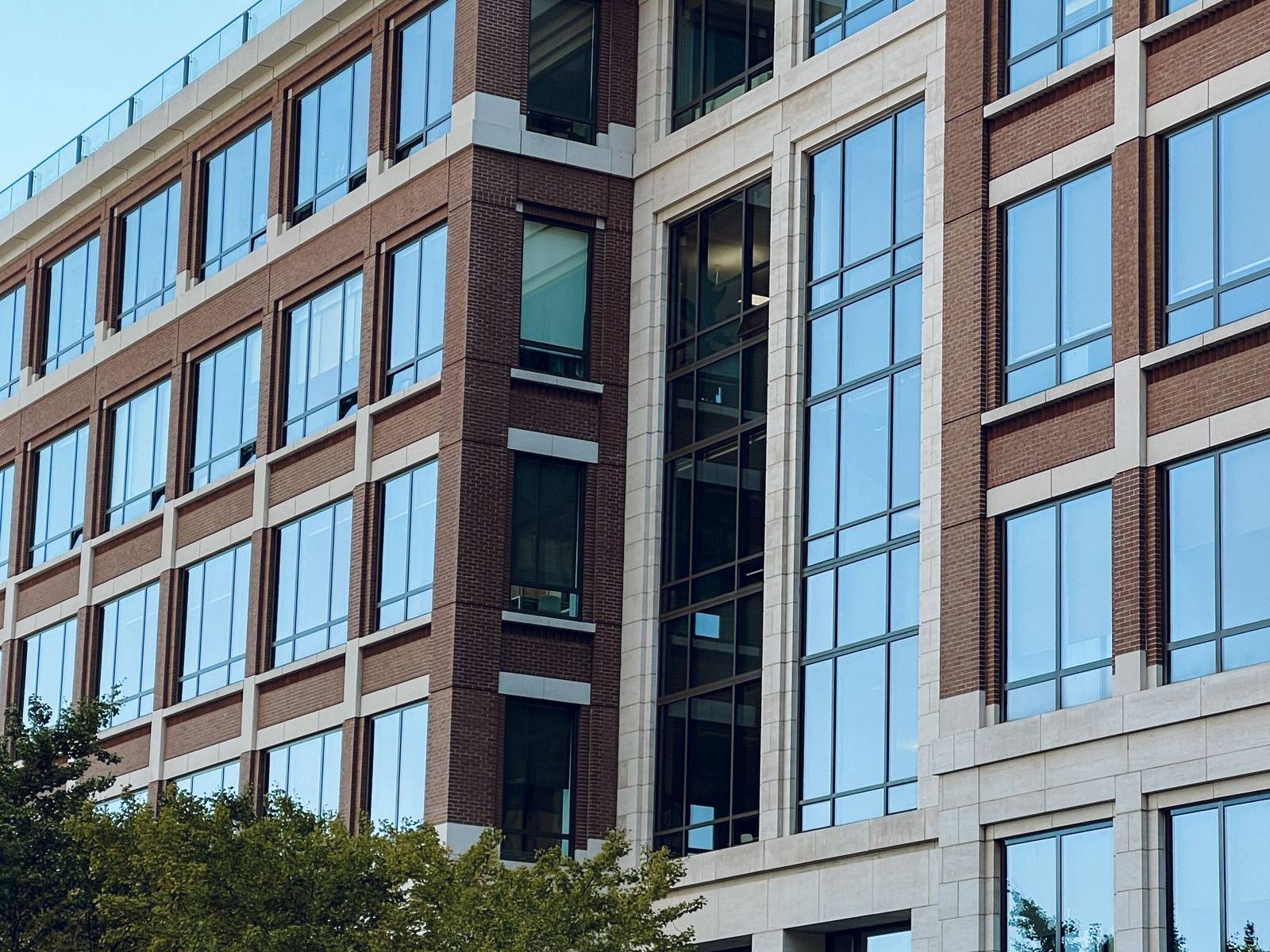 Commercial HVAC service in Largo